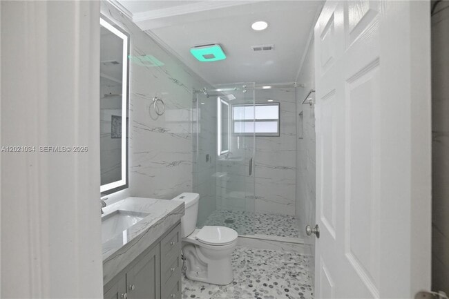 Building Photo - 7051 SW 29th St