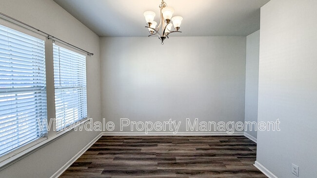 Building Photo - 993 Deaton Dr