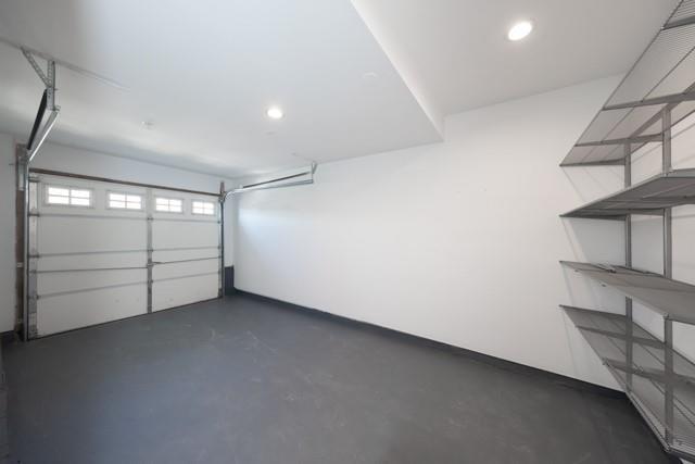 Building Photo - 255 Wading River Hlw