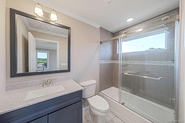 Building Photo - 119 Whittier Dr