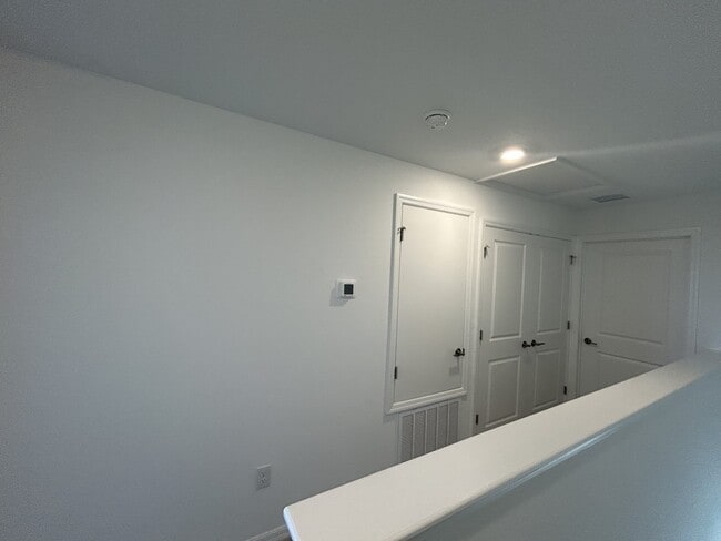 Building Photo - 6266 Whetstone Ct