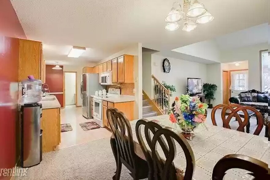 Building Photo - 14210 Xenon St NW