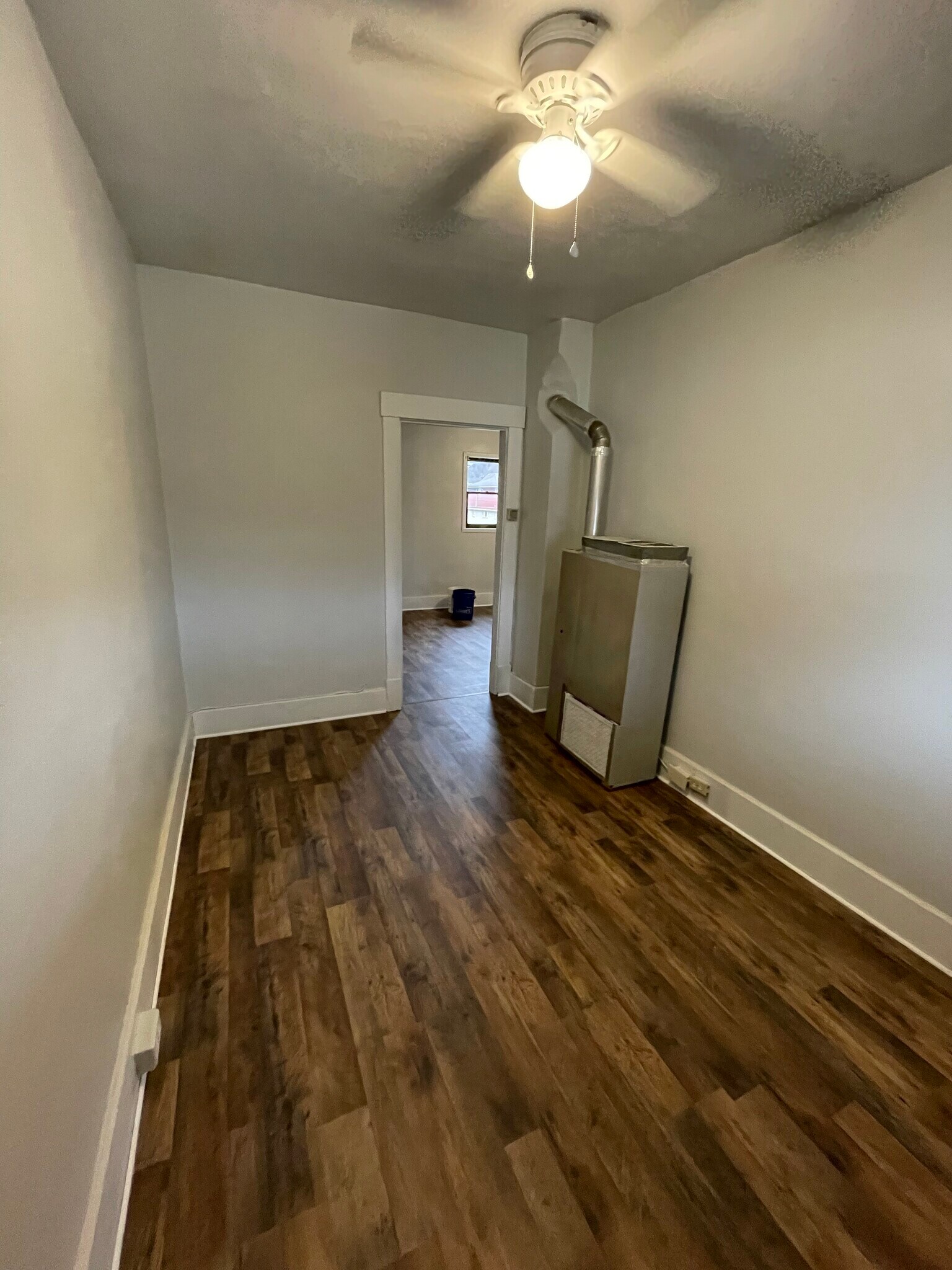 Dining room - 149 Market St