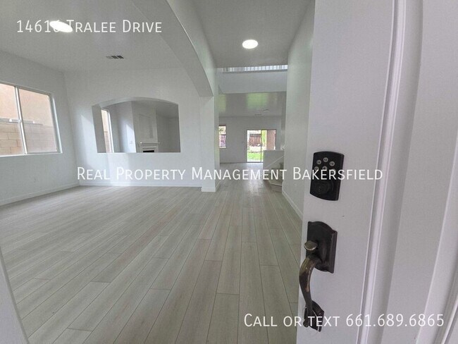 Building Photo - 14616 Tralee Dr