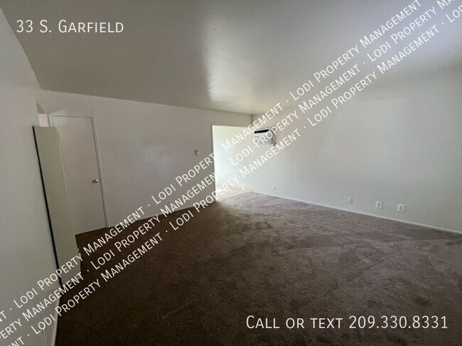 Building Photo - 33 S. Garfield-