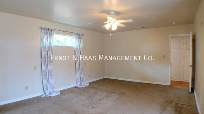 Building Photo - 3138 Shadypark Dr