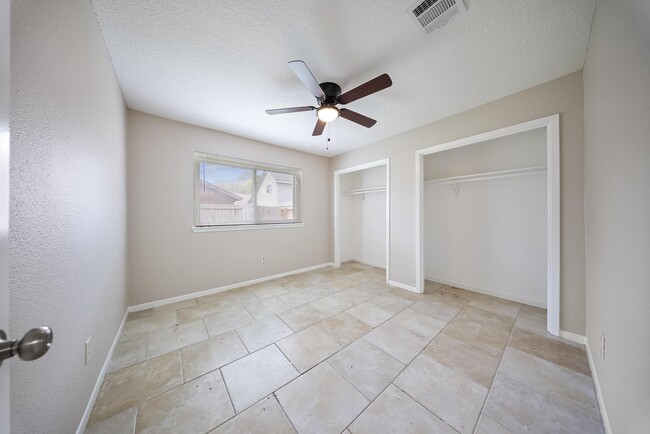 Building Photo - 22619 Pine Mist Ln
