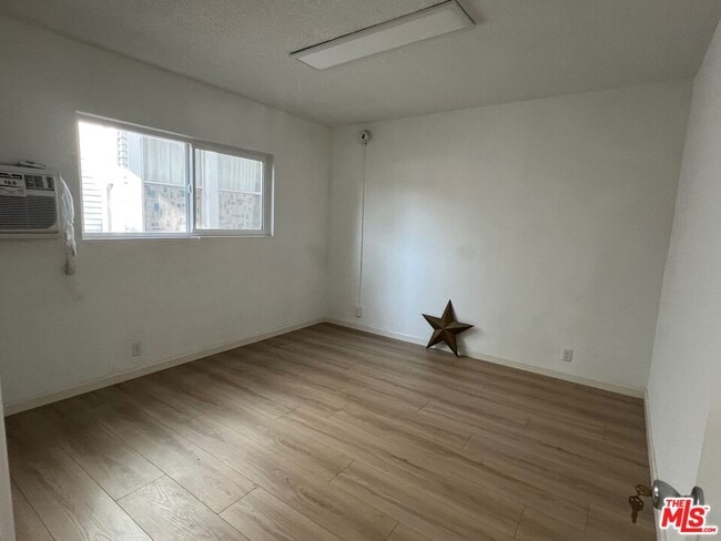 Building Photo - 2023 Reservoir St