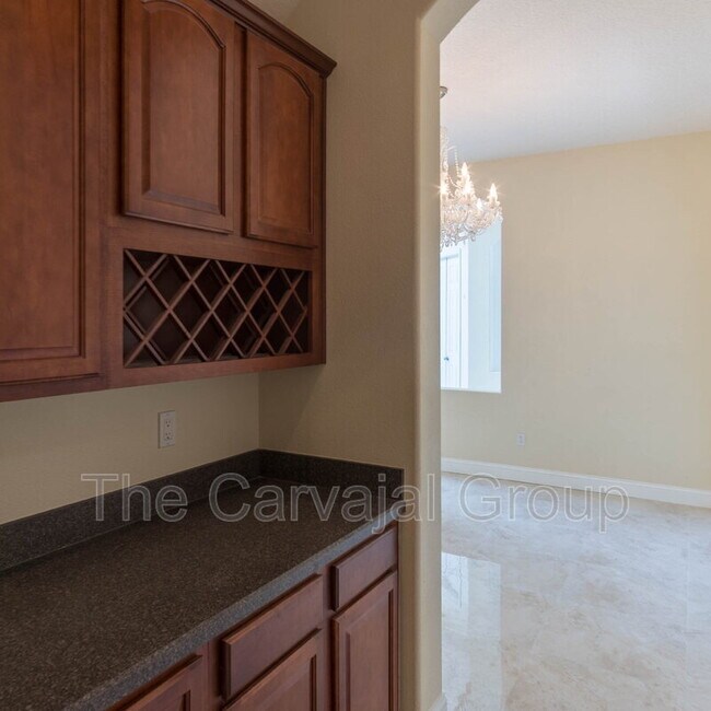 Building Photo - 16114 Bristol Lake Cir