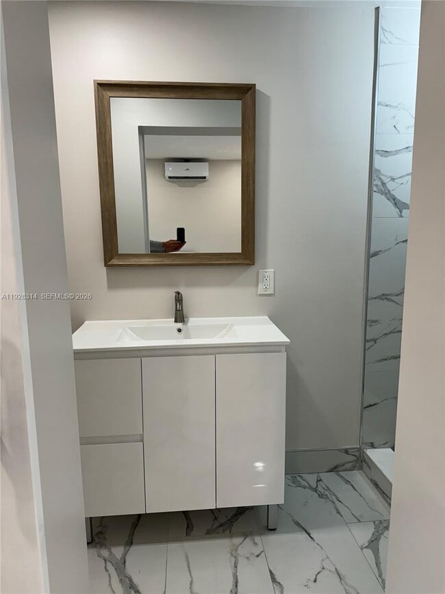 Building Photo - 3360 SW 24th Ter