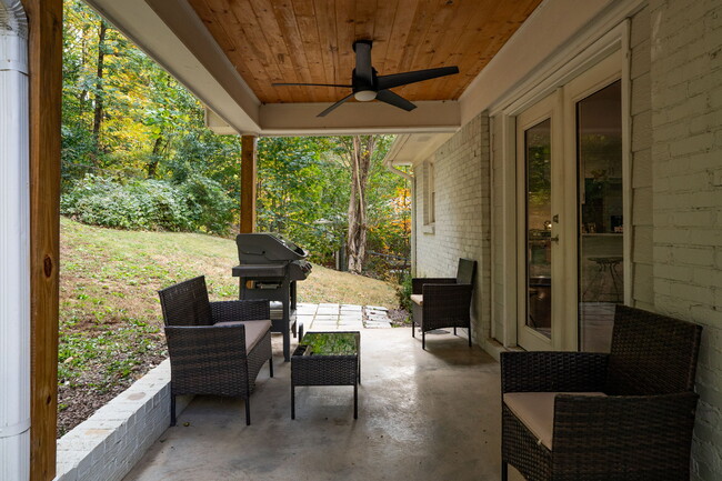 Backyard Patio - 1913 Old Creek Trl