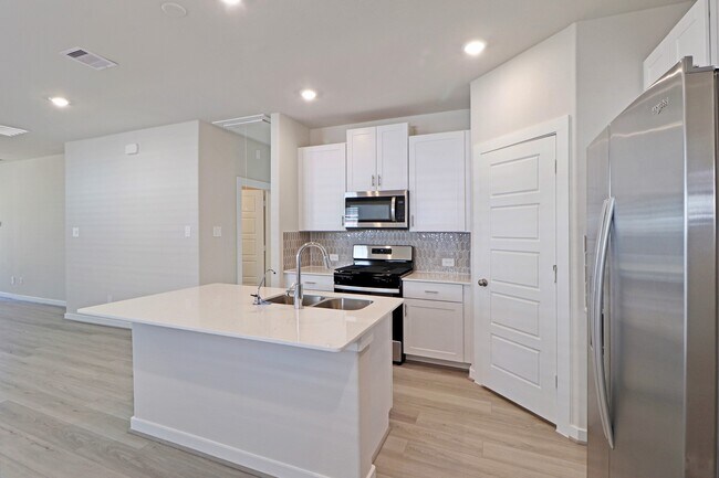 Building Photo - 2611 Cactus Rnch Ln