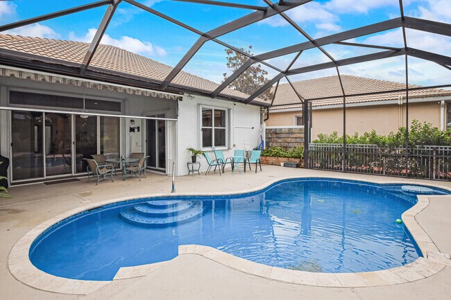 Building Photo - 6763 Rothschild Cir