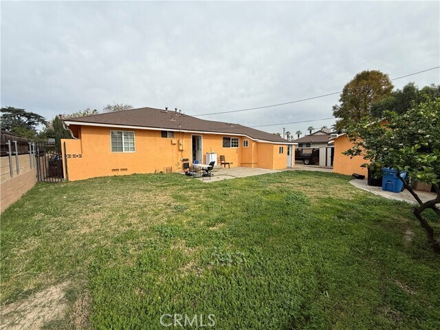 Building Photo - 732 James