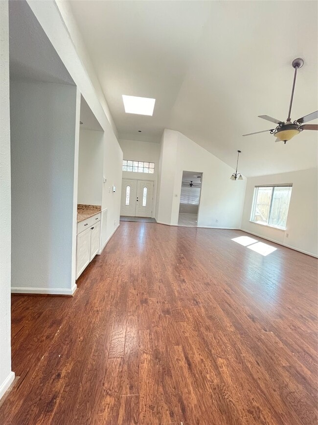 Building Photo - 8639 Sparkling Springs Dr