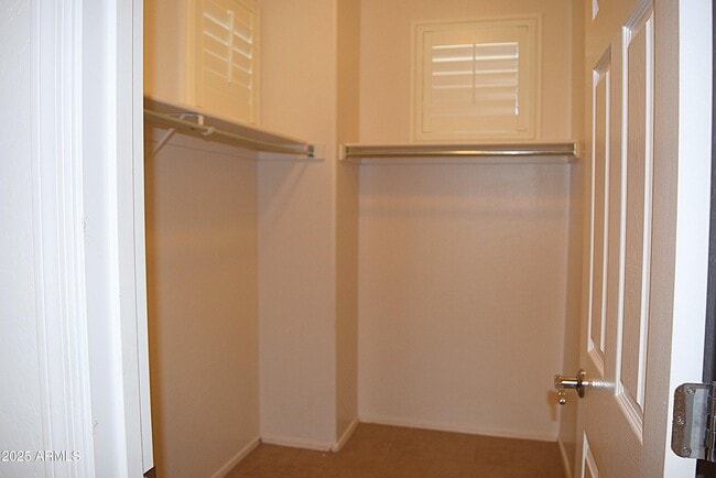 Building Photo - 4273 N 150th Ave