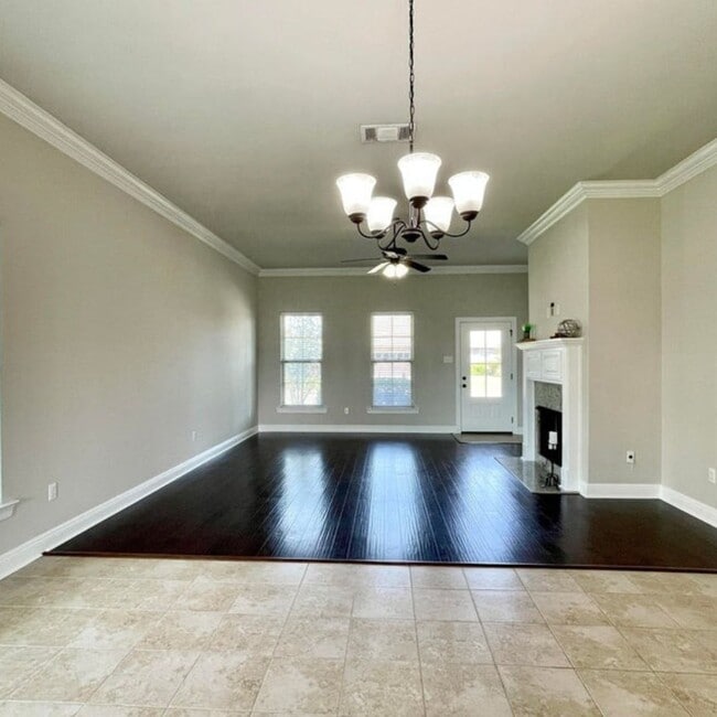 Building Photo - 103 Sapphire Springs Rd