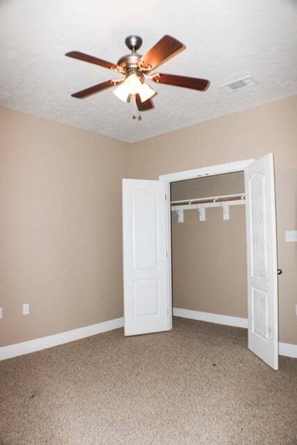 Building Photo - 162 James Dr