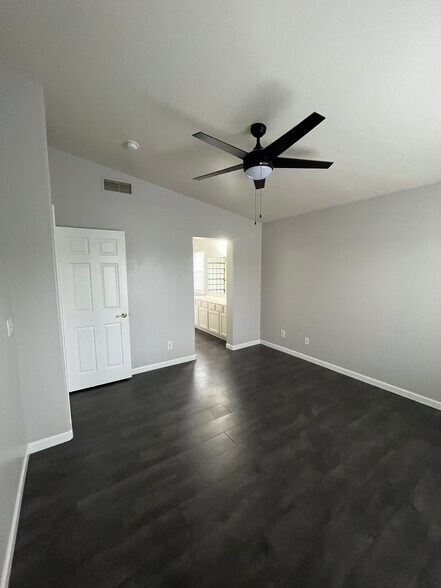 Building Photo - 6385 Dan Blocker Ave