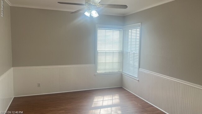 Building Photo - 3200 S Hills Ave