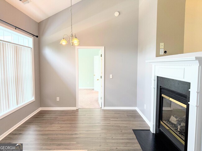 Building Photo - 2706 Mariner Way