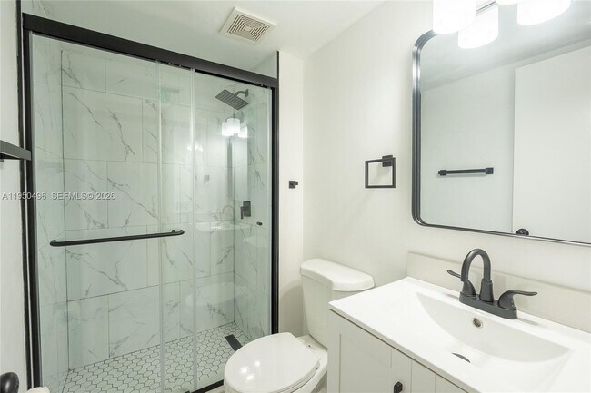 Building Photo - 2575 SW 27th Ave