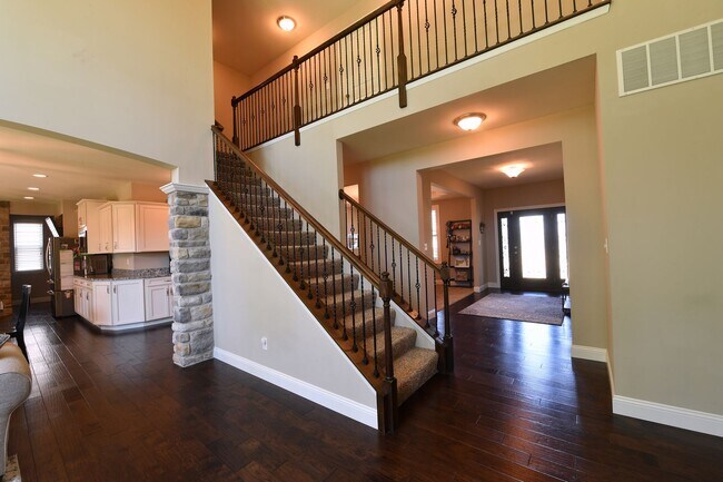 Building Photo - 72 Kimball Grove Ct