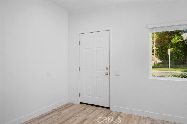 Building Photo - 309 Sinclair Ave