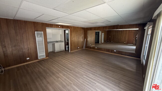 Building Photo - 5902 Calvin Ave