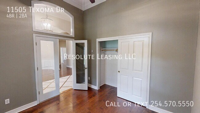 Building Photo - 11505 Texoma Dr