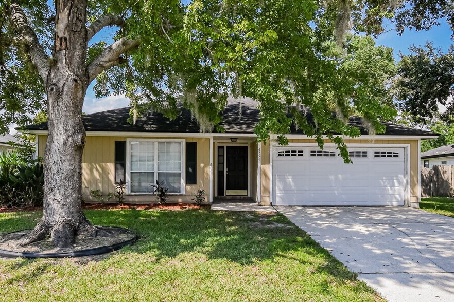 Primary Photo - 2994 Quapaw Trail