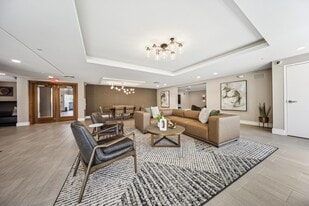 Building Photo - Ninety7Fifty on the Park