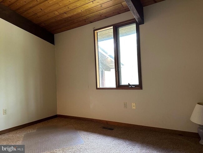 Building Photo - 6022 Munson Hill Rd