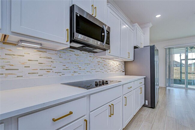 Building Photo - 10027 Dolphin Gull Cir