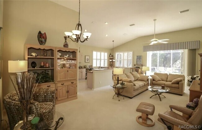 Building Photo - 1063 W Diamond Shore Loop