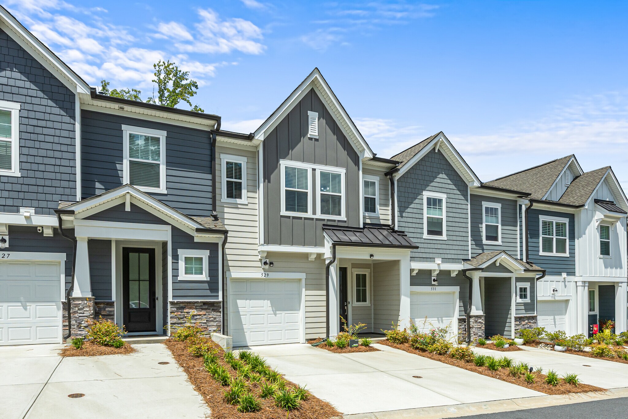 Building Photo - 529 Madison Falls Ct