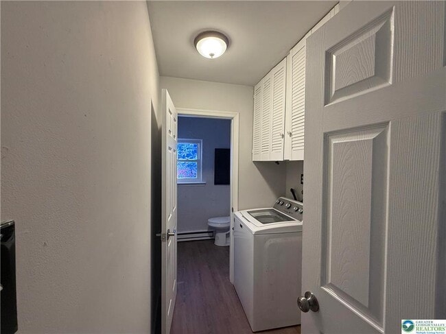 Building Photo - 320 Lockridge Ln