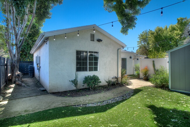 Building Photo - 5904 Tobias Ave