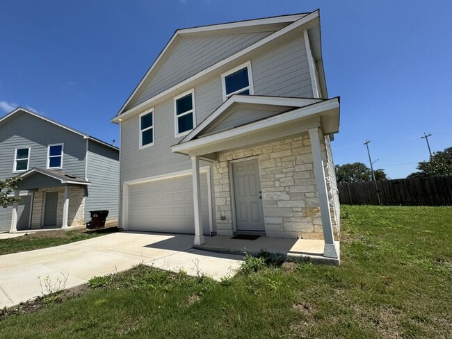 Building Photo - Like new 4/2.5 home (2023) in Morgan Heights with loft and big yard
