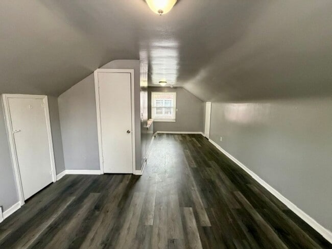 Building Photo - 15328 Kentfield St