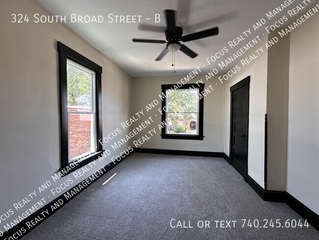 Building Photo - 324 S Broad St