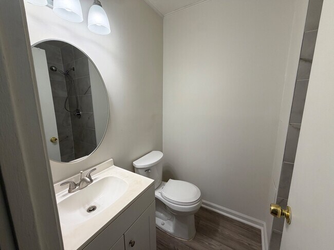 Building Photo - 4054 Hanson Oaks Dr