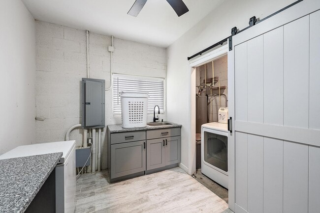 Building Photo - 14339 Collecting Canal Rd