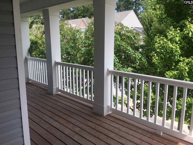 Building Photo - 121 Bartram Way