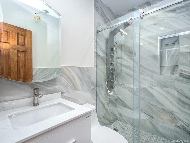 Building Photo - 4 S 8th St