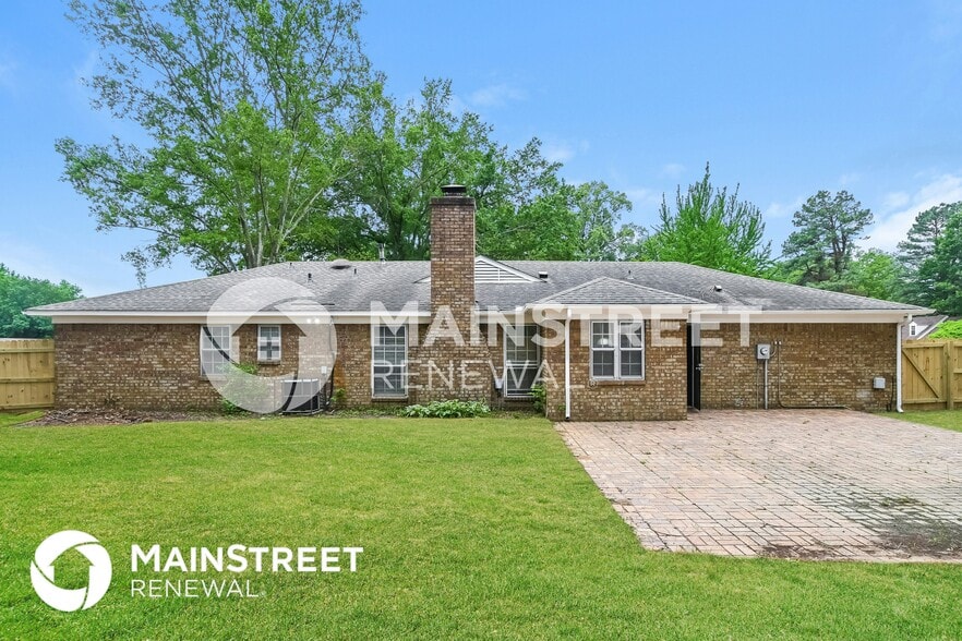 Building Photo - 2985 N Star Dr