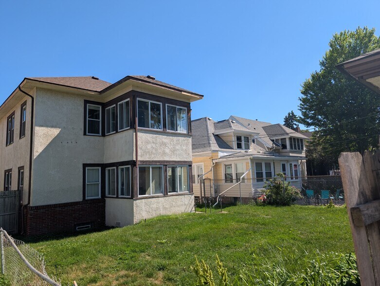 Building Photo - 1298 Marshall Ave