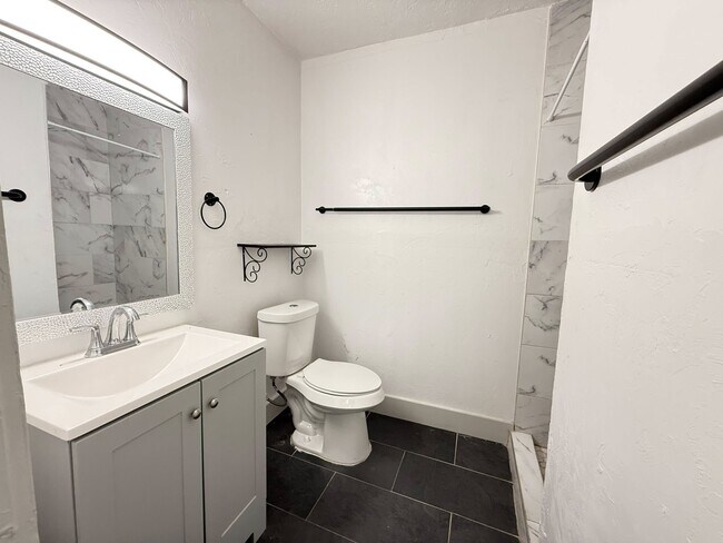 Building Photo - 1820 Overholser Dr