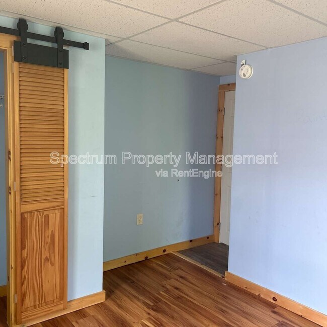 Building Photo - 107 Thomas McClellan Rd