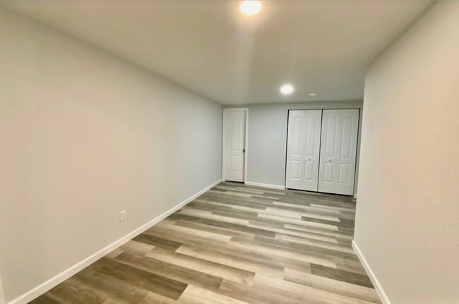 Building Photo - 3929 Pinecrest Rd
